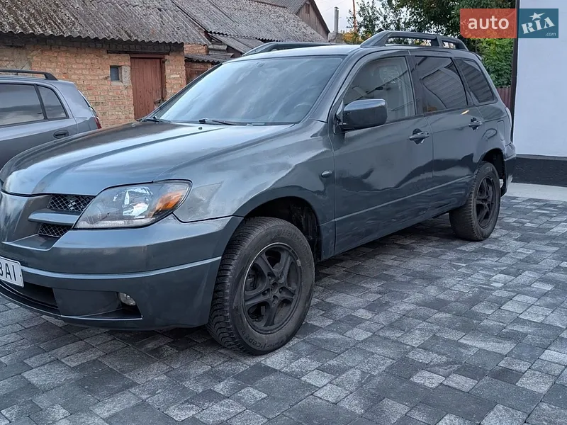 Mitsubishi Outlander 2003