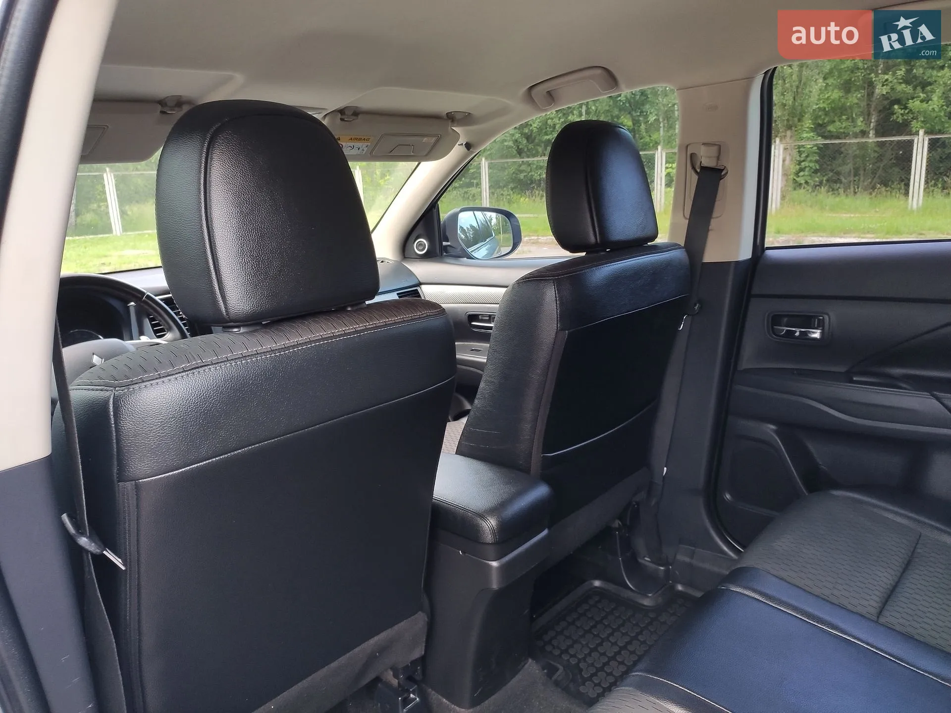 2015 Mitsubishi Outlander - мініатюра 39
