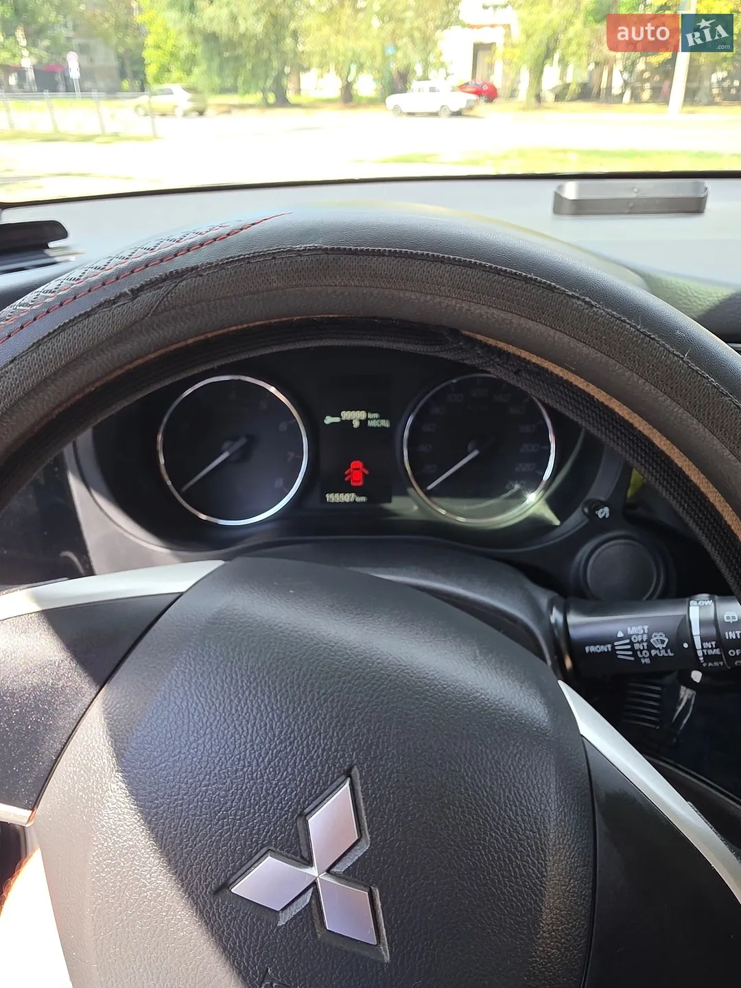 2014 Mitsubishi Outlander - мініатюра 13