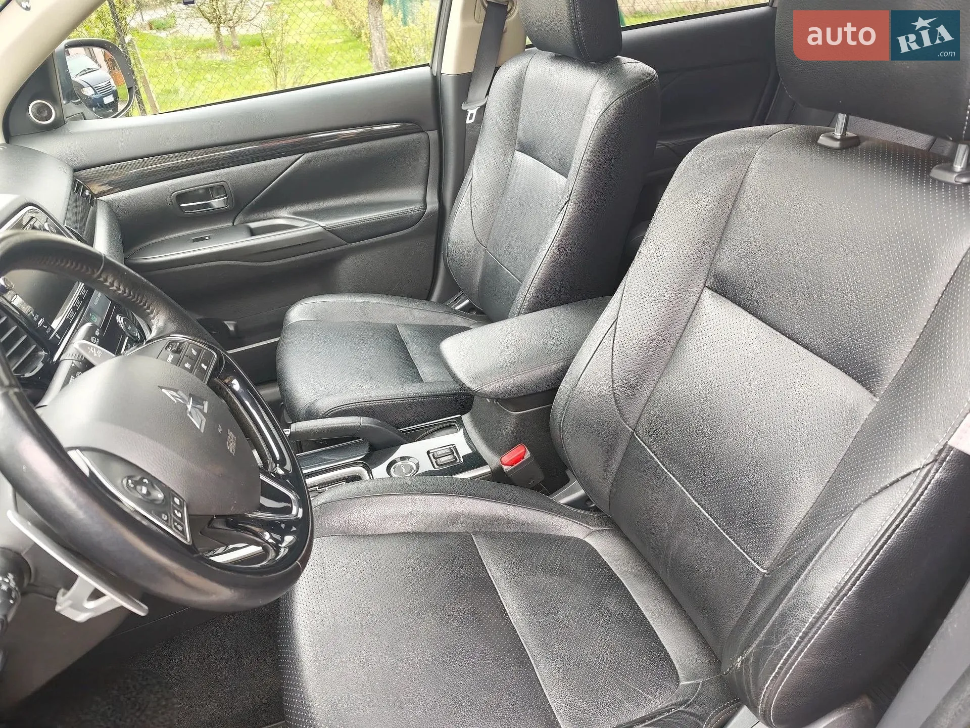 2017 Mitsubishi Outlander - мініатюра 8