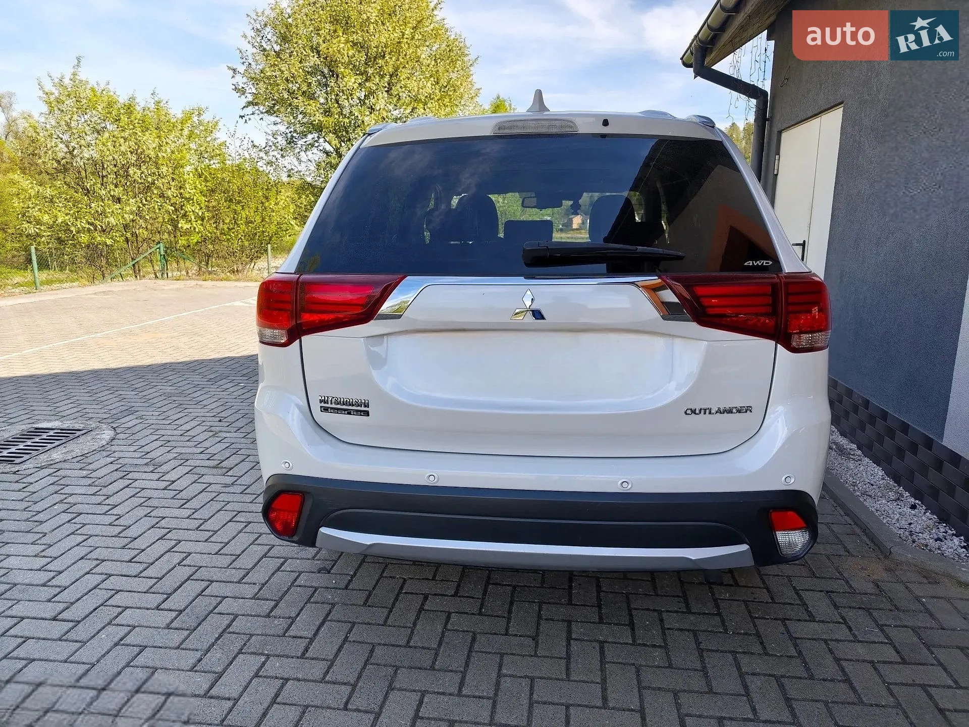 2017 Mitsubishi Outlander - мініатюра 6