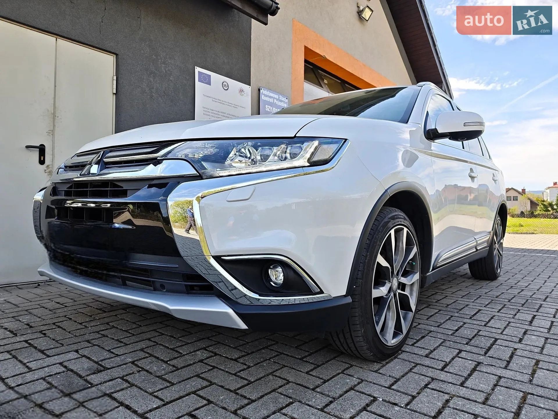 2017 Mitsubishi Outlander - мініатюра 2