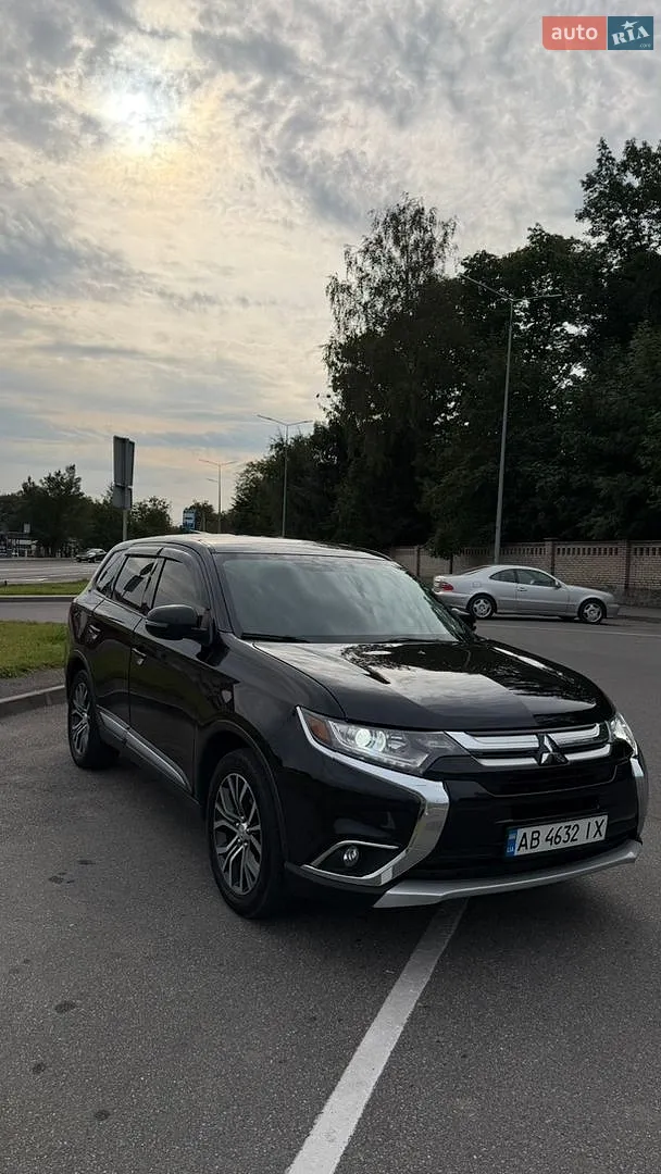 2015 Mitsubishi Outlander - мініатюра 6