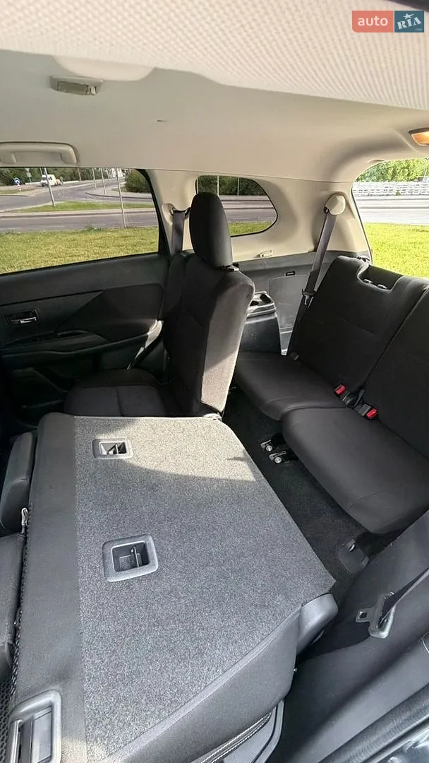 2015 Mitsubishi Outlander - мініатюра 23