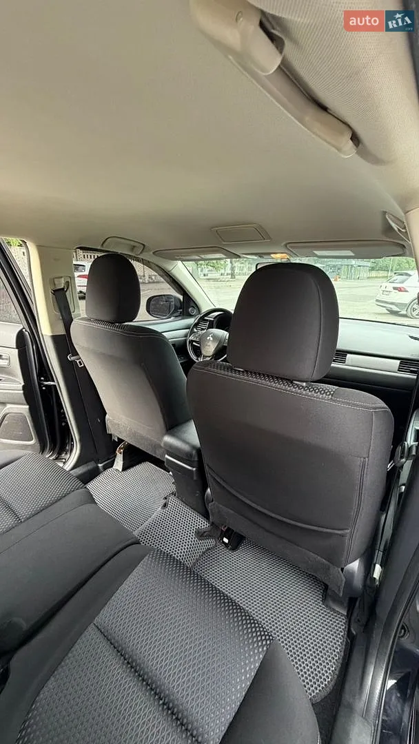 2015 Mitsubishi Outlander - мініатюра 29