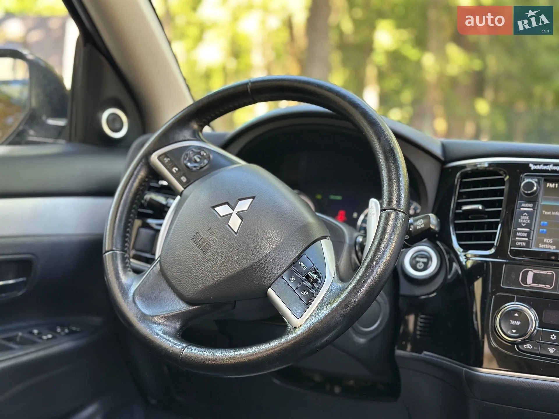 2015 Mitsubishi Outlander - мініатюра 74