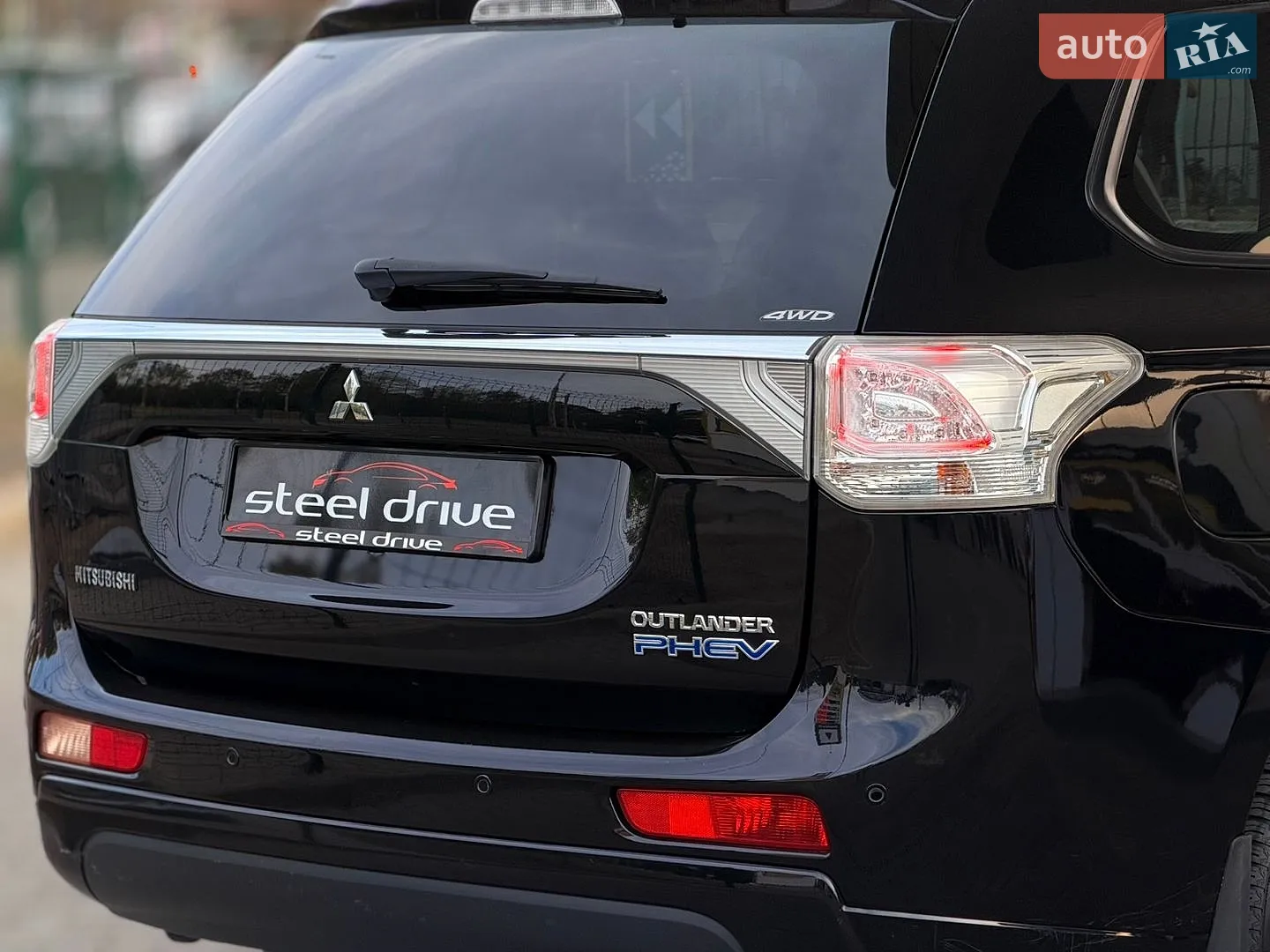 2014 Mitsubishi Outlander - мініатюра 6