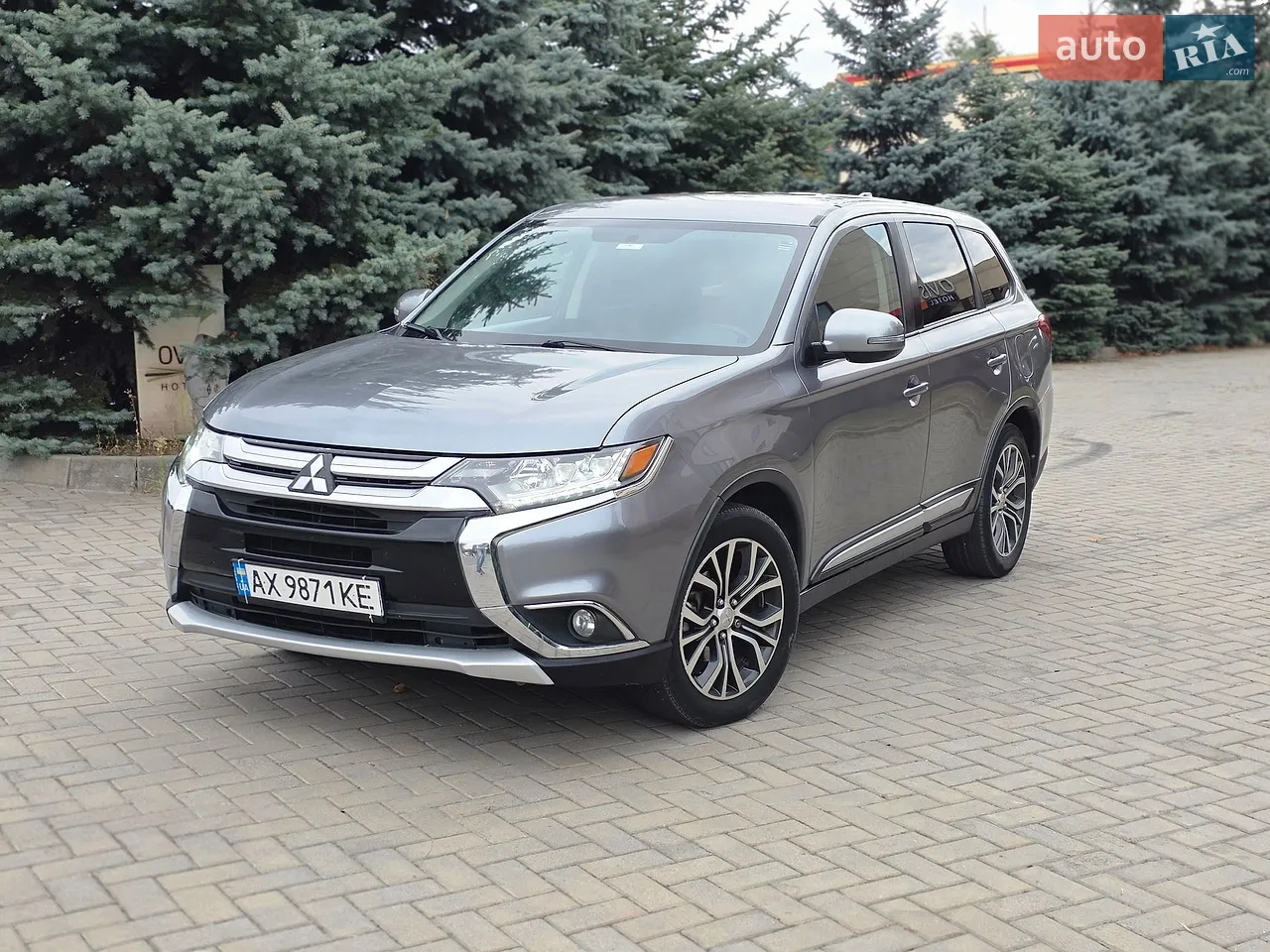 2018 Mitsubishi Outlander - мініатюра 16