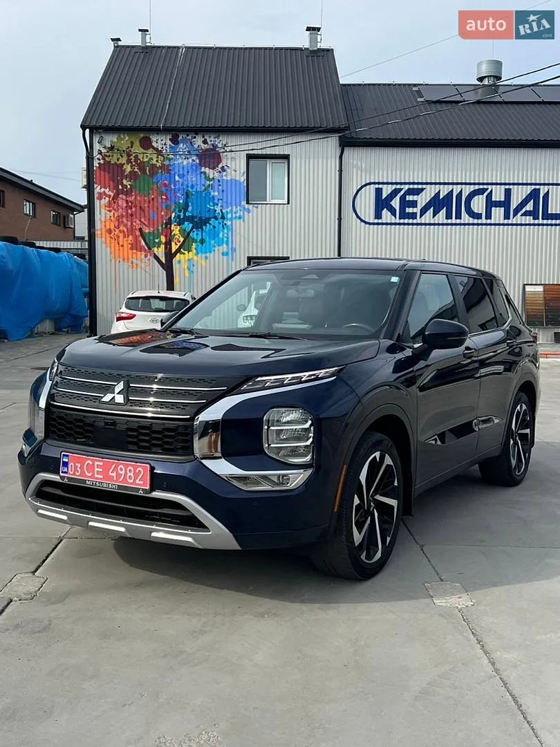 2022 Mitsubishi Outlander - мініатюра 7