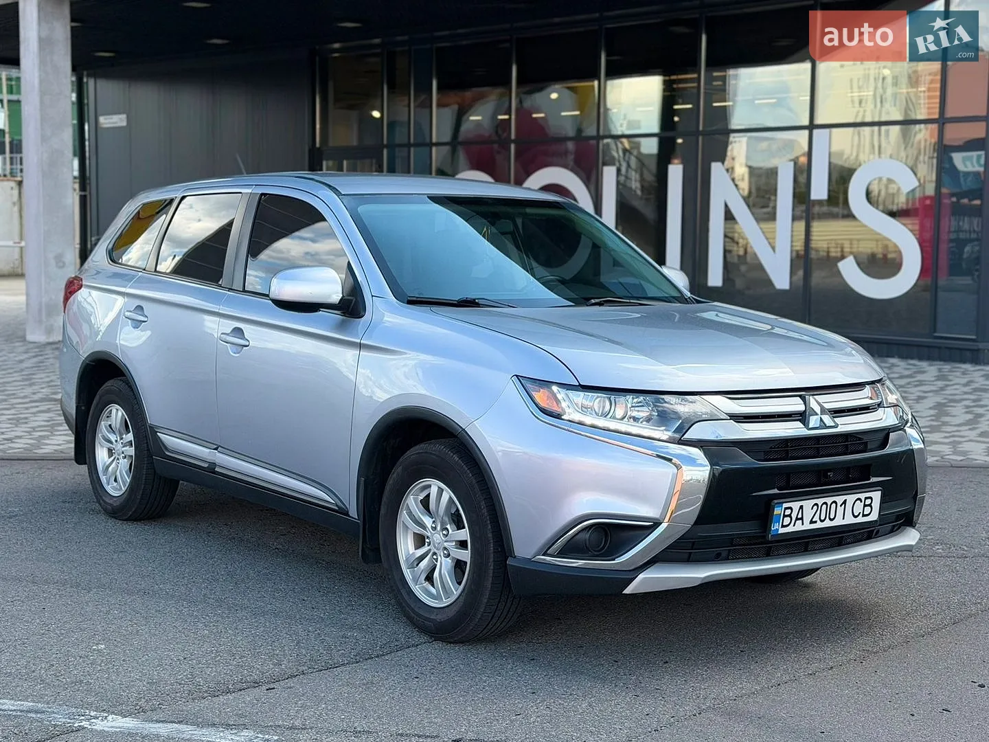 2015 Mitsubishi Outlander - мініатюра 5