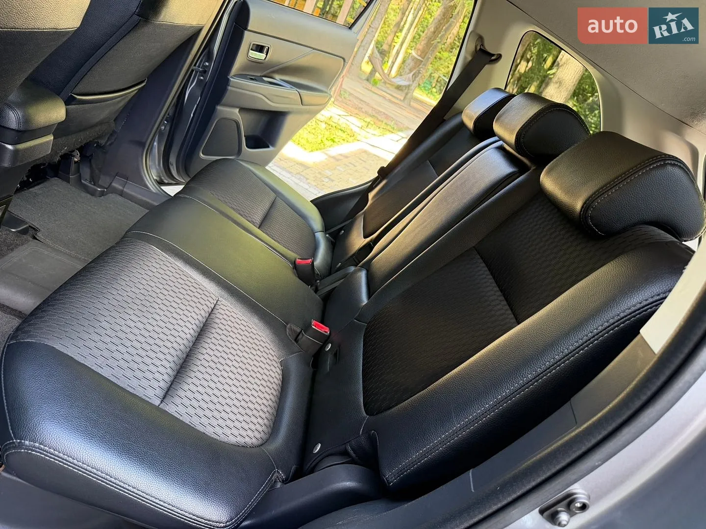 2014 Mitsubishi Outlander - мініатюра 101
