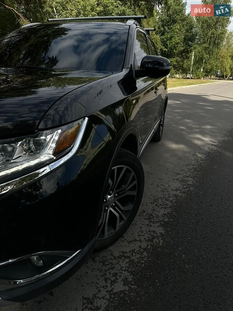 2018 Mitsubishi Outlander - мініатюра 3