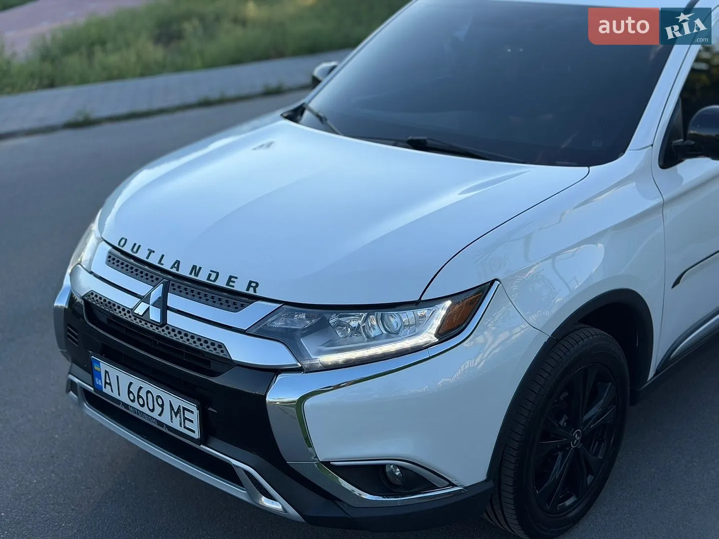 2019 Mitsubishi Outlander - мініатюра 12