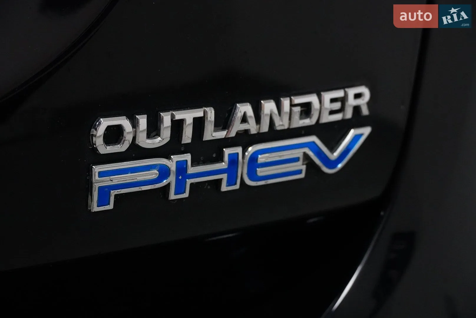 2015 Mitsubishi Outlander - мініатюра 16