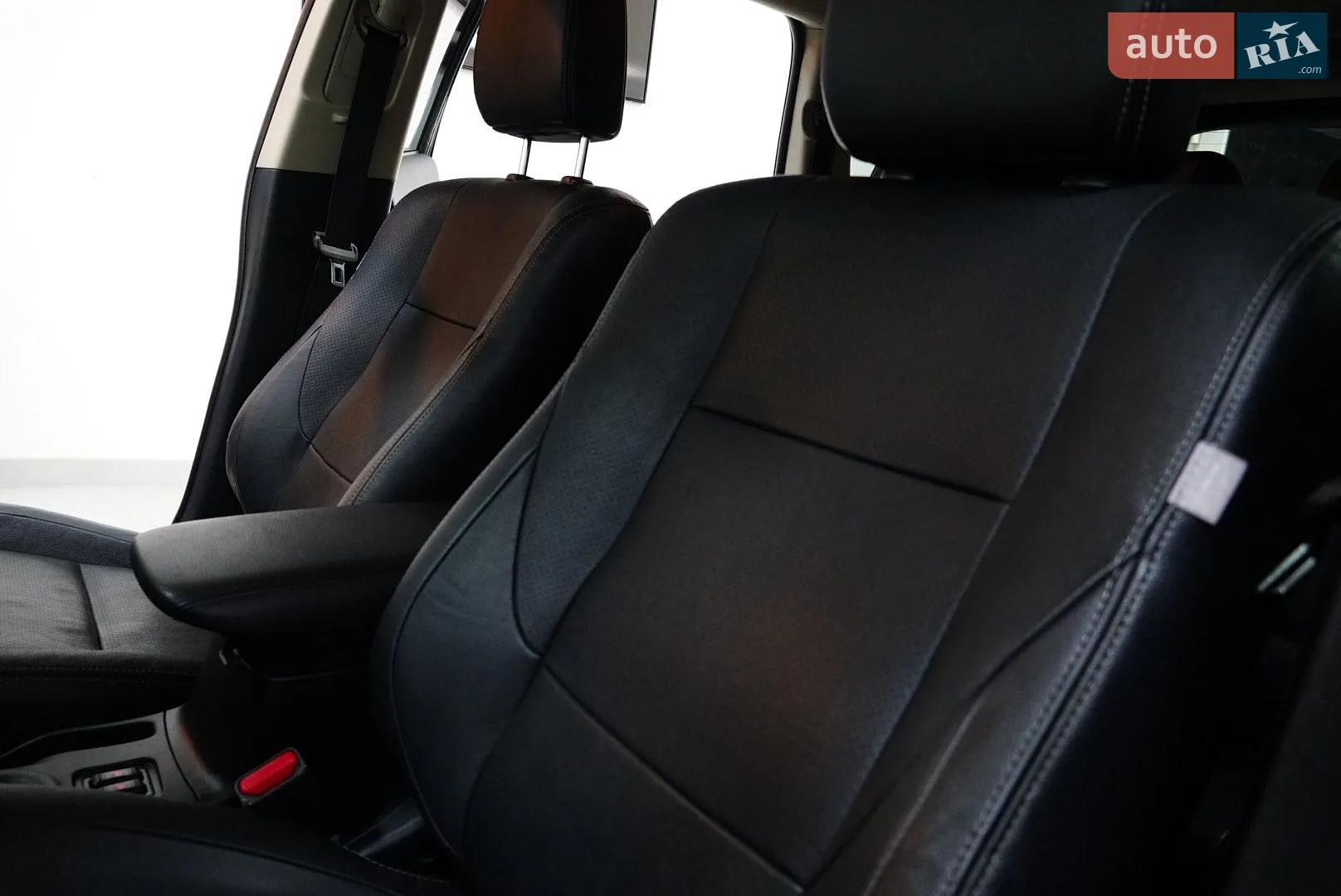 2015 Mitsubishi Outlander - мініатюра 32