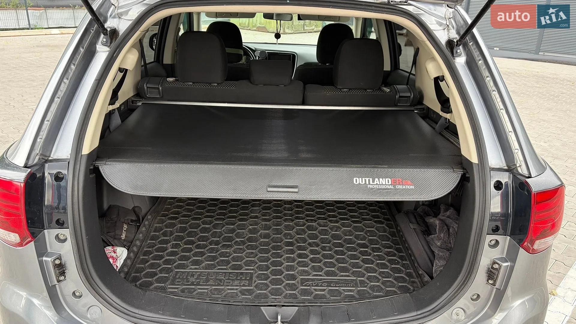2017 Mitsubishi Outlander - мініатюра 8