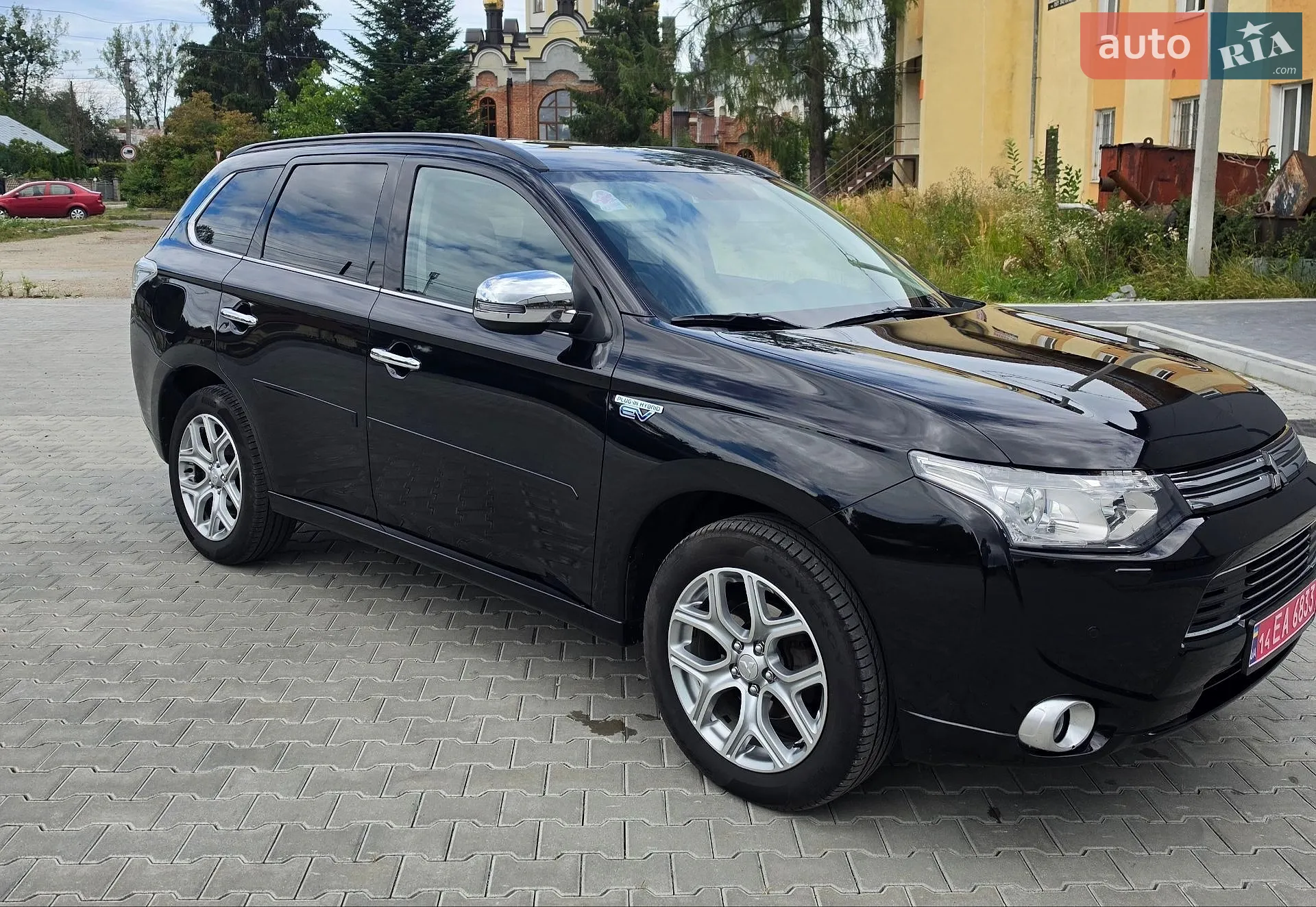 2014 Mitsubishi Outlander - мініатюра 8