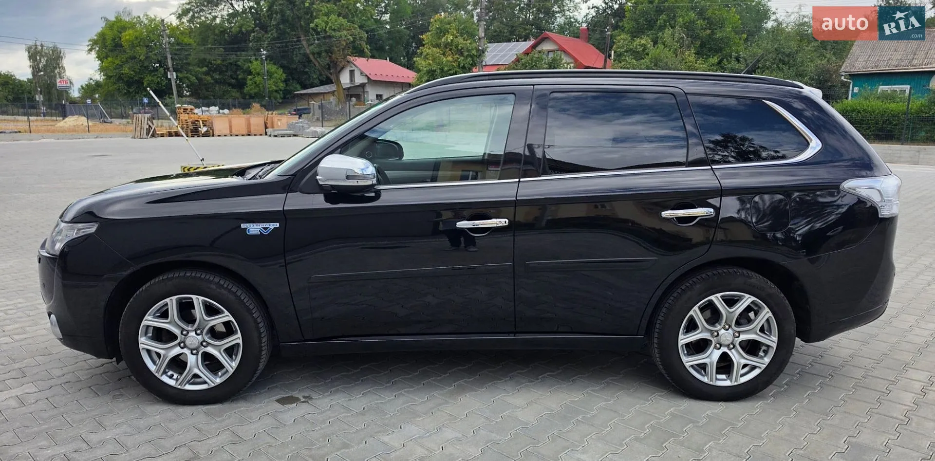 2014 Mitsubishi Outlander - мініатюра 11
