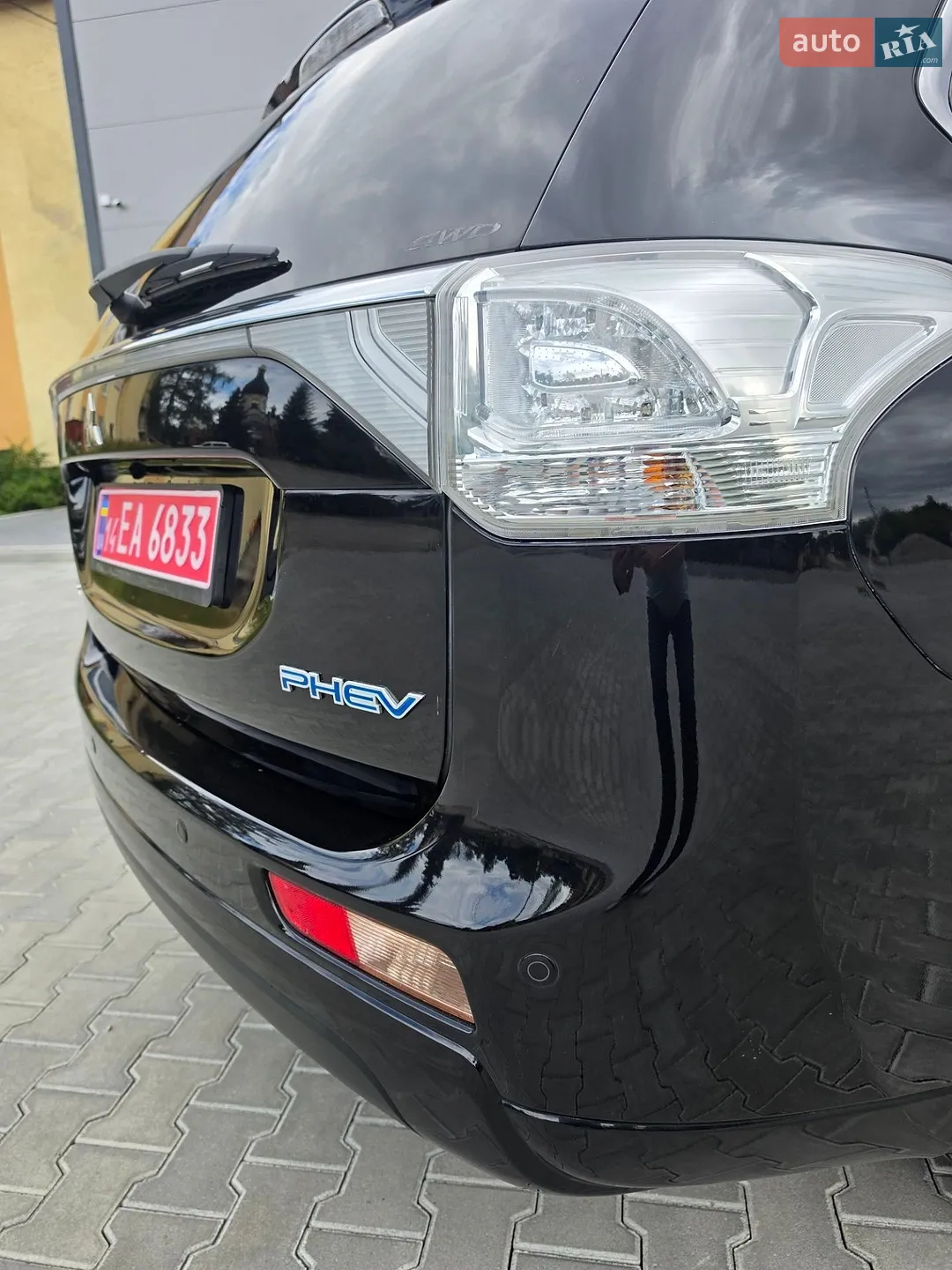 2014 Mitsubishi Outlander - мініатюра 18