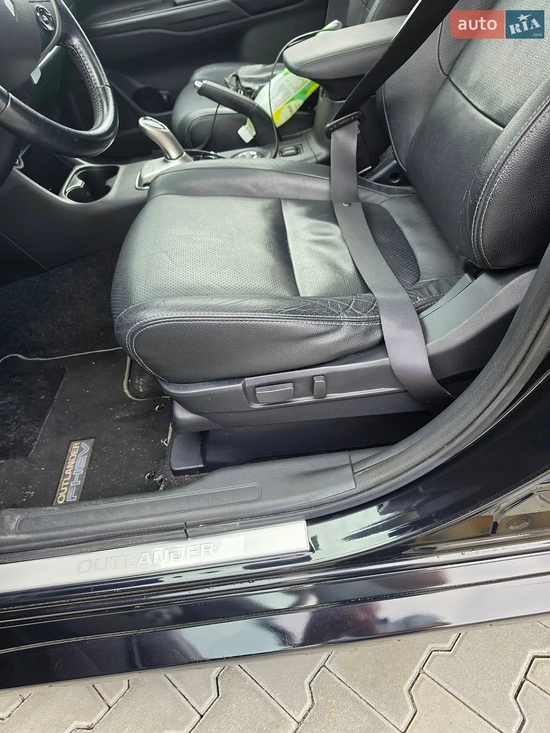 2014 Mitsubishi Outlander - мініатюра 22