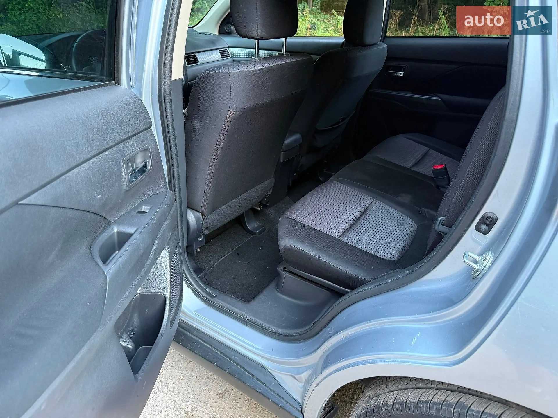 2013 Mitsubishi Outlander - мініатюра 19