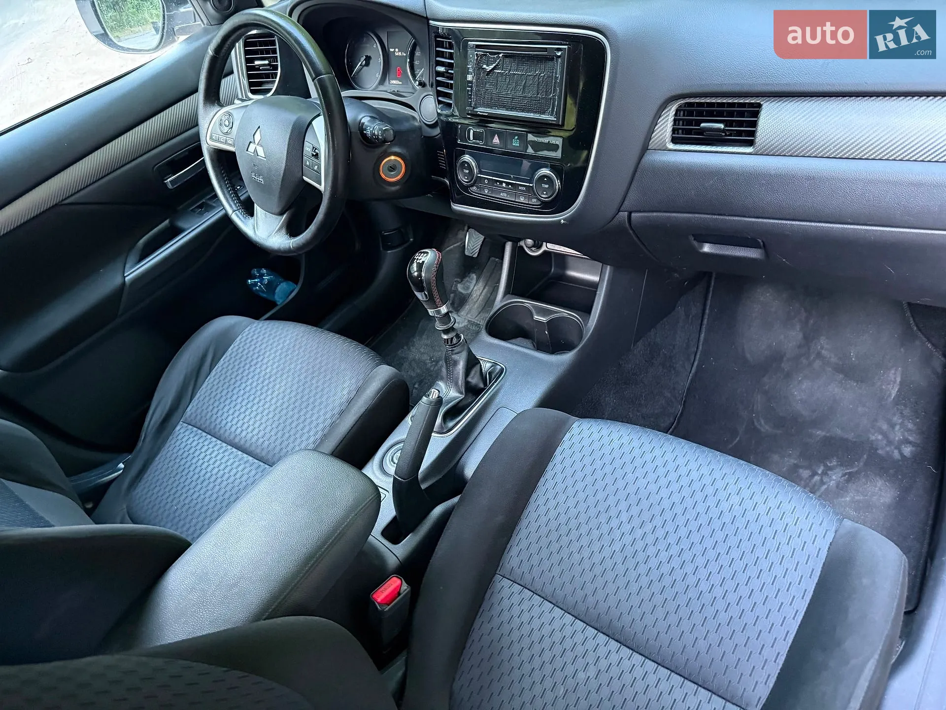 2013 Mitsubishi Outlander - мініатюра 13