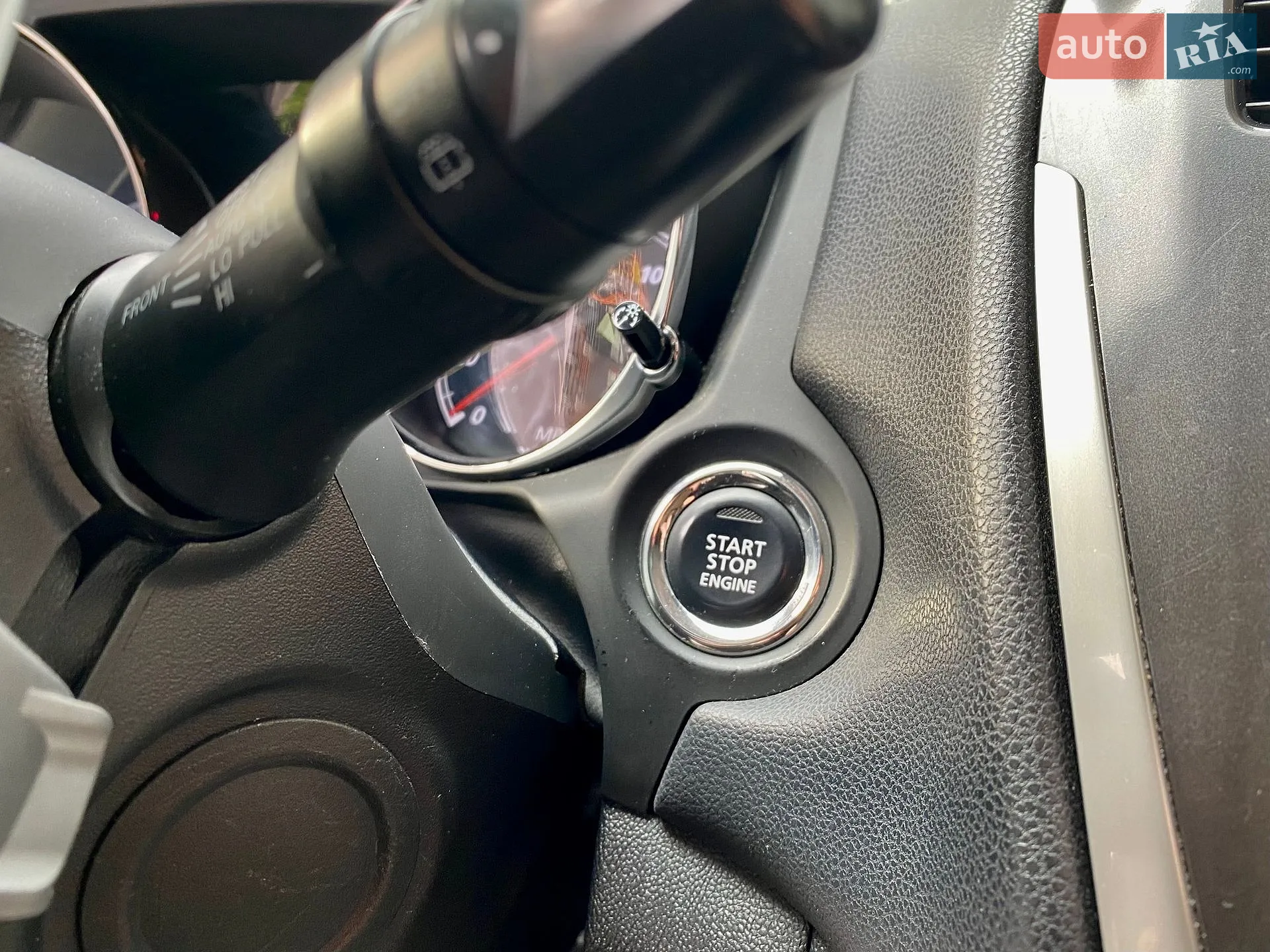 2013 Mitsubishi Outlander - мініатюра 32