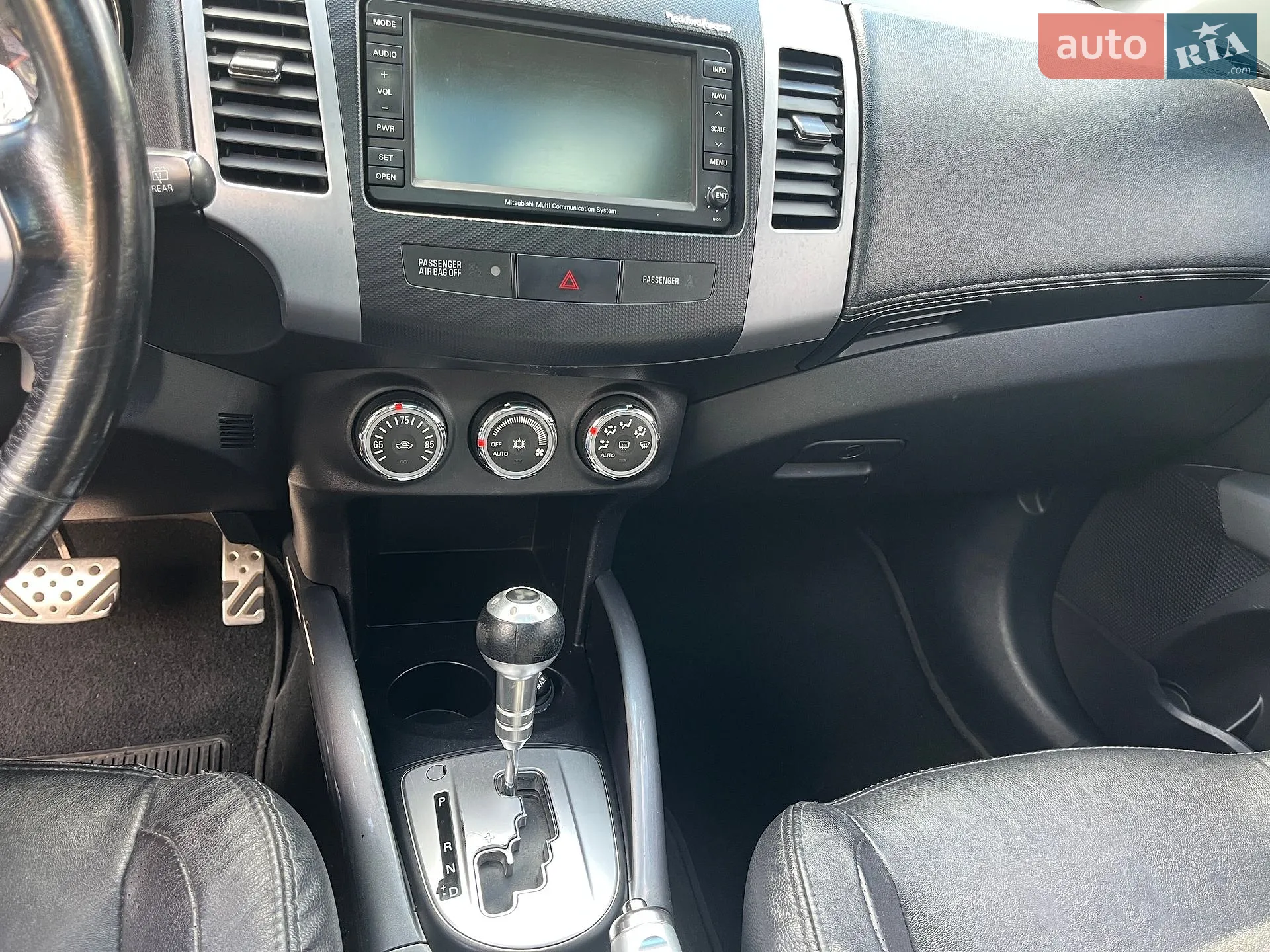 2011 Mitsubishi Outlander - мініатюра 23