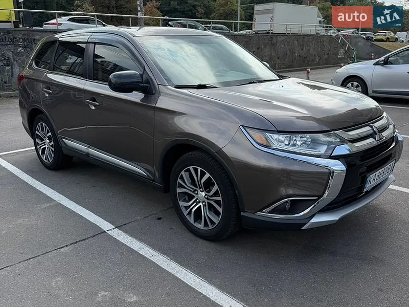 Mitsubishi Outlander