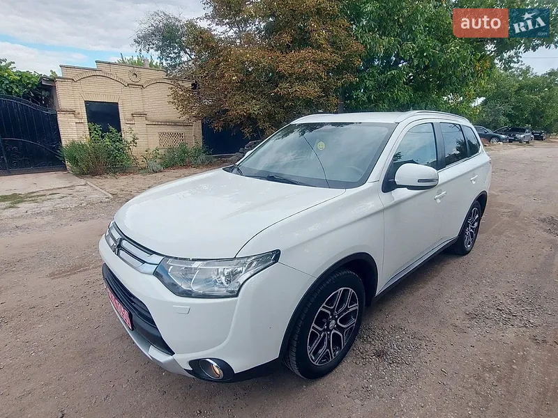 Mitsubishi Outlander