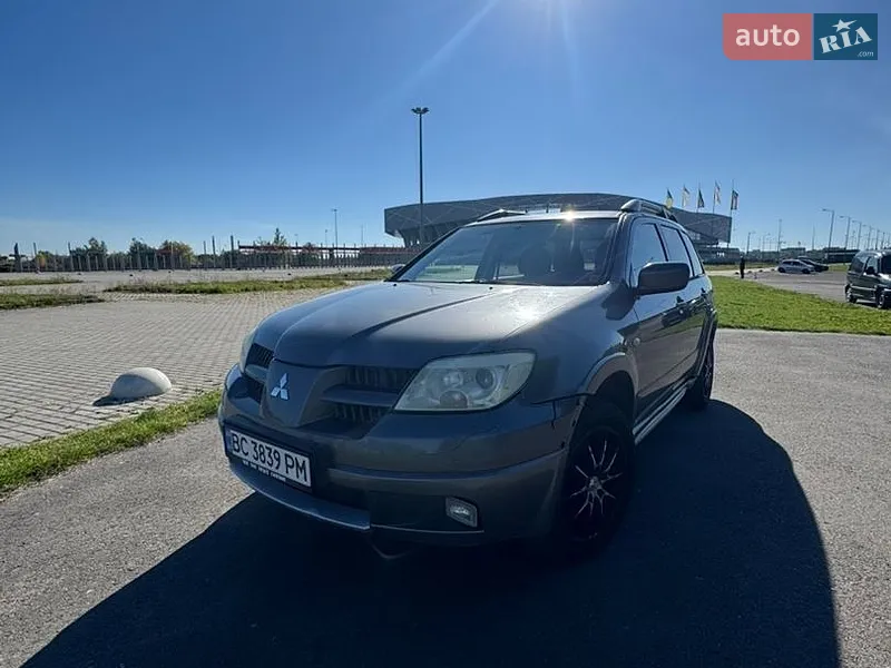 Mitsubishi Outlander 2004