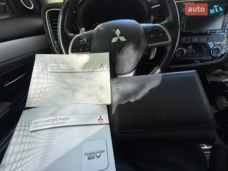 Внедорожник / Кроссовер Mitsubishi Outlander 2013 в Калуше документ