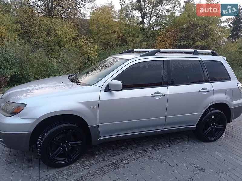 Mitsubishi Outlander 2004