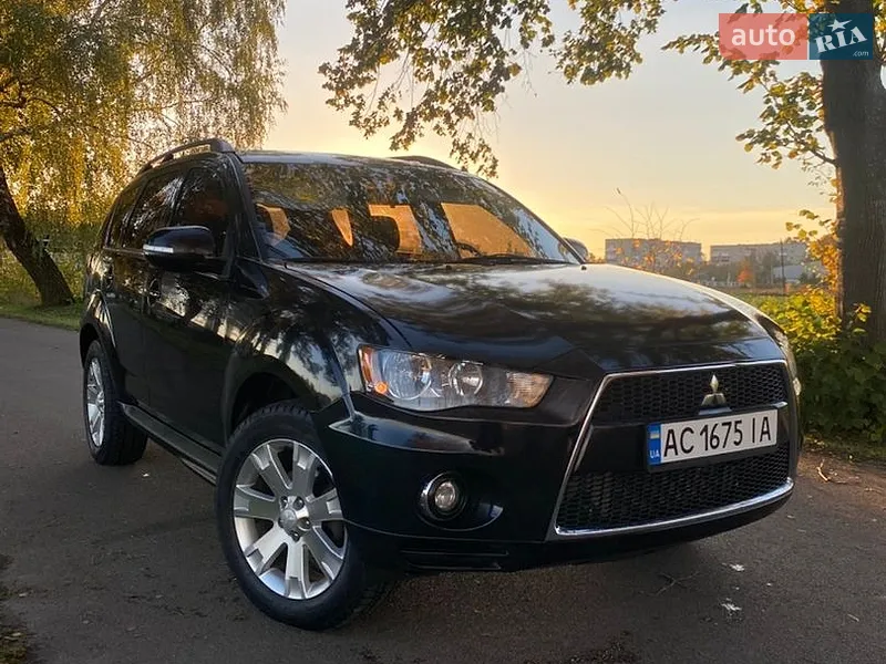 Mitsubishi Outlander