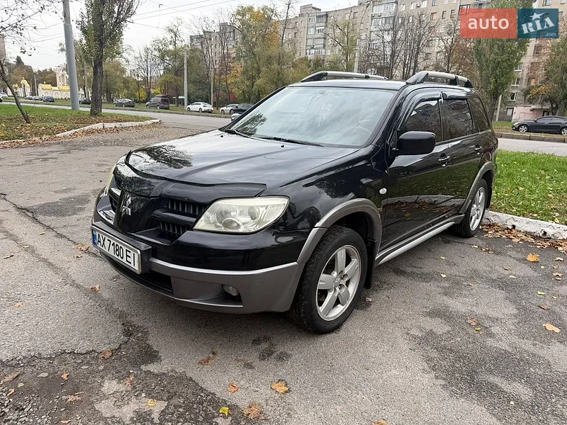 Mitsubishi Outlander