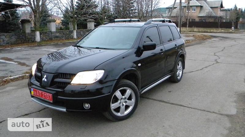 Внедорожник / Кроссовер Mitsubishi Outlander 2007 в 
