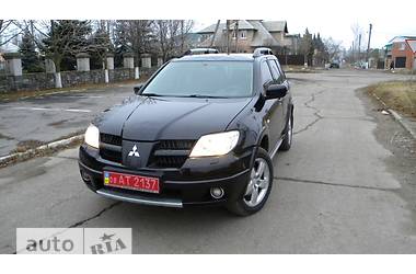 Внедорожник / Кроссовер Mitsubishi Outlander 2007 в 
