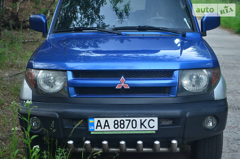 Внедорожник / Кроссовер Mitsubishi Pajero Pinin 2000 в Киеве