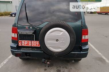 Позашляховик / Кросовер Mitsubishi Pajero Pinin 2001 в Кам'янець-Подільському