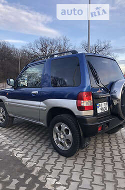 Внедорожник / Кроссовер Mitsubishi Pajero Pinin 2000 в Львове