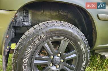 Внедорожник / Кроссовер Mitsubishi Pajero Pinin 1999 в 
