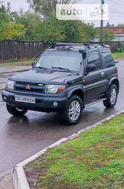 Внедорожник / Кроссовер Mitsubishi Pajero Pinin 2001 в Бахмаче