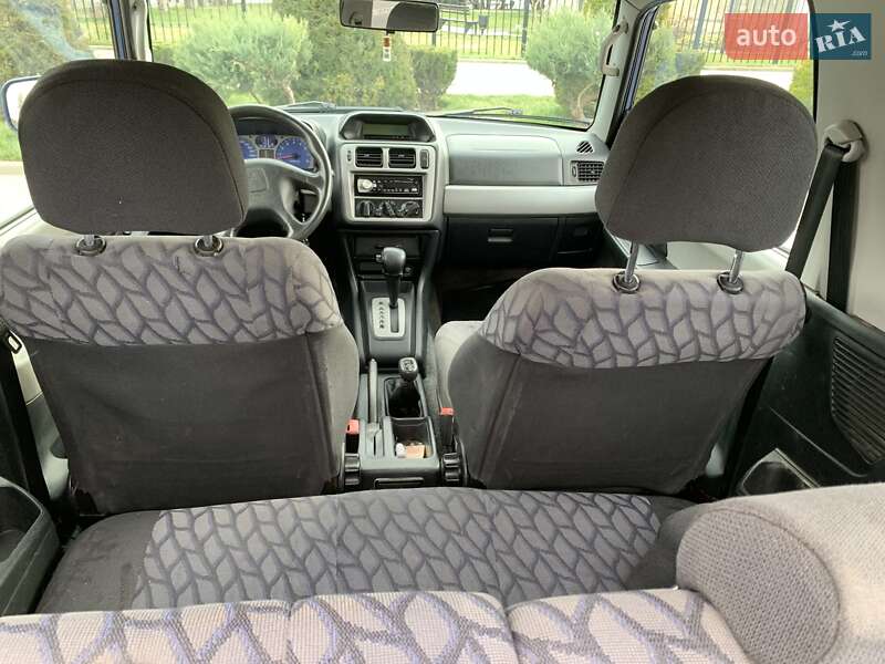 Внедорожник / Кроссовер Mitsubishi Pajero Pinin 2001 в Измаиле