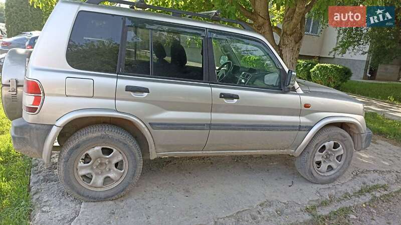 Внедорожник / Кроссовер Mitsubishi Pajero Pinin 2001 в Каменец-Подольском