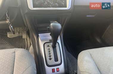 Внедорожник / Кроссовер Mitsubishi Pajero Pinin 2002 в 