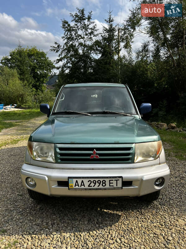 Позашляховик / Кросовер Mitsubishi Pajero Pinin 2002 в Рівному