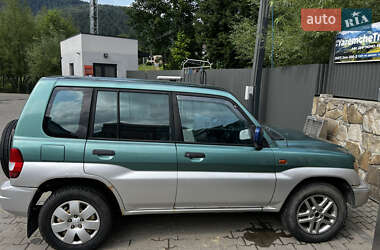 Внедорожник / Кроссовер Mitsubishi Pajero Pinin 2002 в 