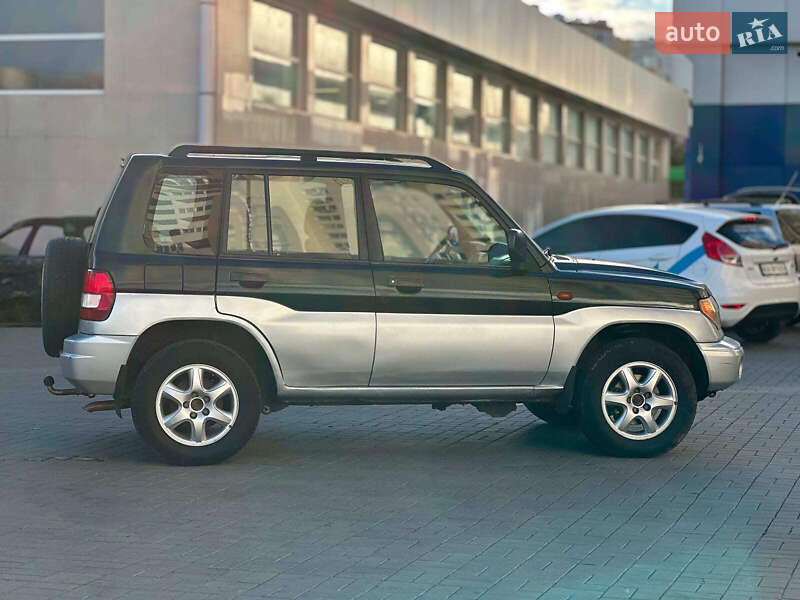 Внедорожник / Кроссовер Mitsubishi Pajero Pinin 2003 в Одессе