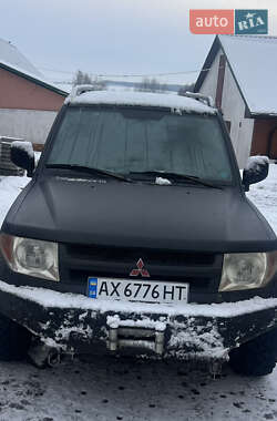 Внедорожник / Кроссовер Mitsubishi Pajero Pinin 2001 в Харькове