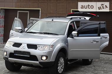 Внедорожник / Кроссовер Mitsubishi Pajero Sport 2011 в Одессе